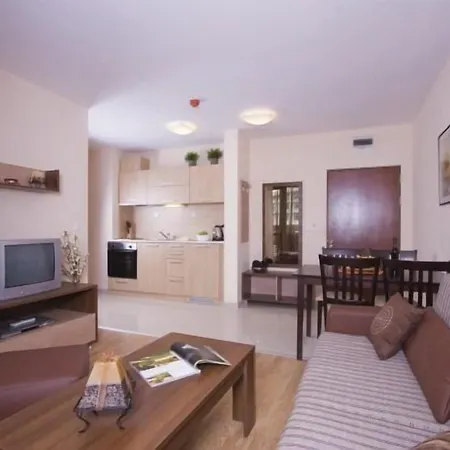 منتجع Redenka Club 3*