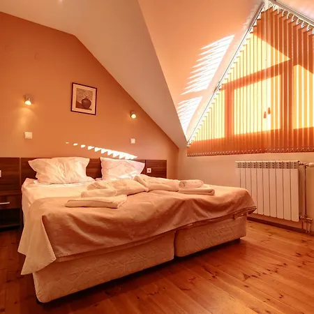 Redenka Club Курортный комплекс 3*