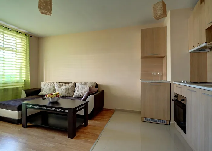 Redenka Club بانسكو