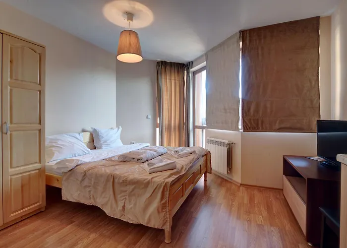 منتجع Redenka Club